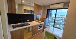 Plus Condo 22 fl. วิวสระ ขนาด 32 ตร.ม