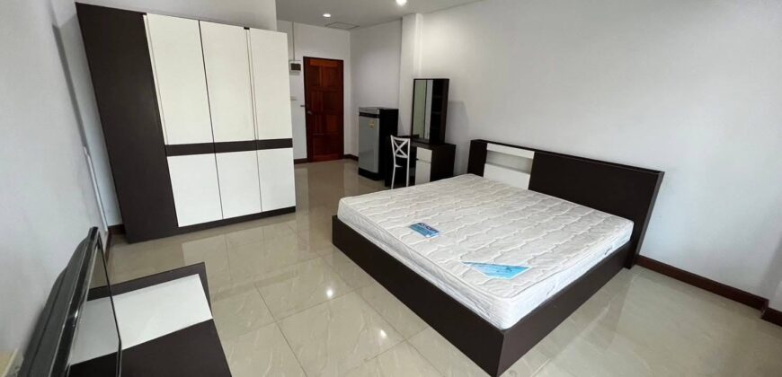 ศรีภูเพลส ห้องว่างพร้อมเข้าอยู่ทันที 4200 บาท/เดือน