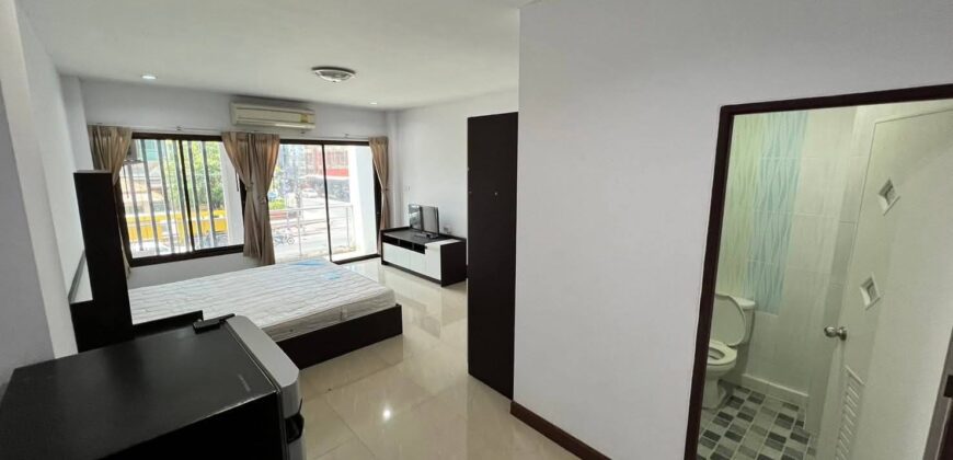 ศรีภูเพลส ห้องว่างพร้อมเข้าอยู่ทันที 4200 บาท/เดือน