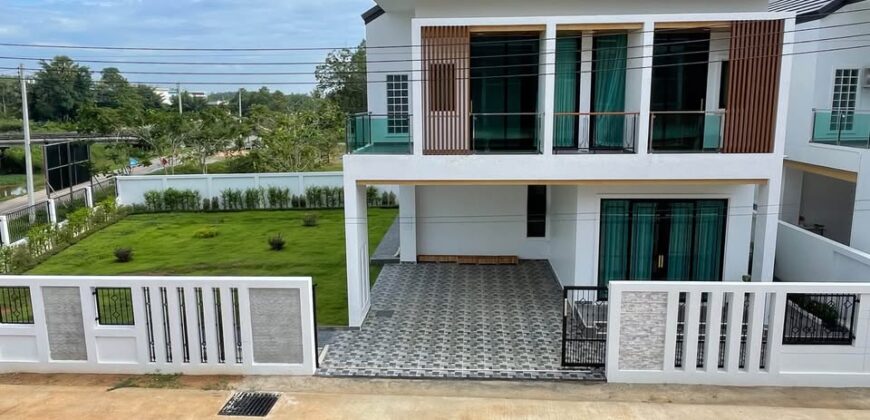 โครงการบ้าน ดาราสิริ สองชั้น waterfront ราคาเริ่มต้นที่ 5,490,000 บาท