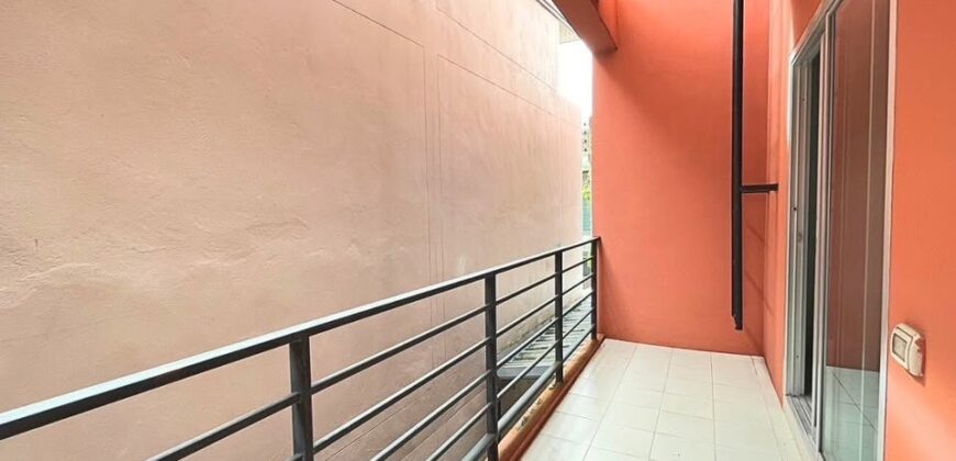 อาคารพาณิชย์3ชั้นติดถนนใหญ่กาญจนวณิชย์ เหมาะสำหรับลงทุน 