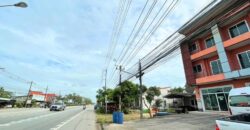 อาคารพาณิชย์3ชั้นติดถนนใหญ่กาญจนวณิชย์ เหมาะสำหรับลงทุน 